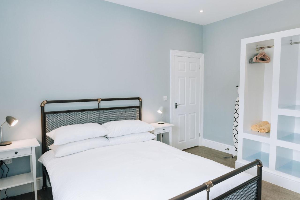 Waverley House Apartment *